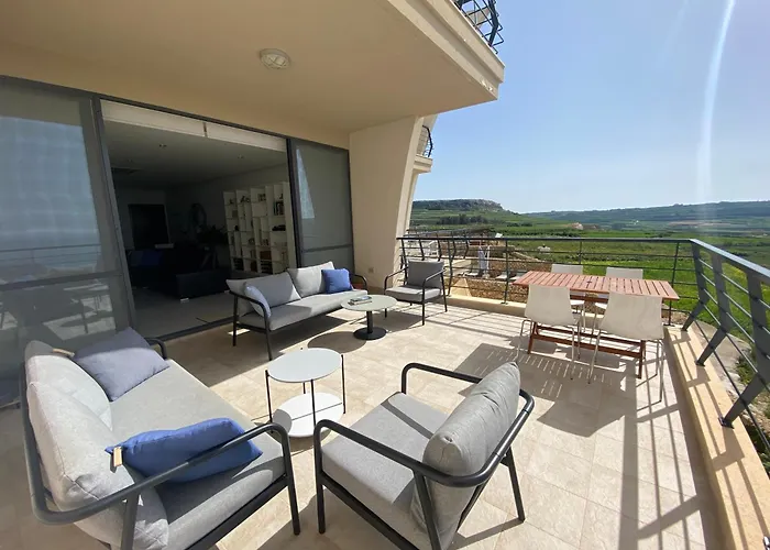 Gozo Dwejra Views San Lawrenz